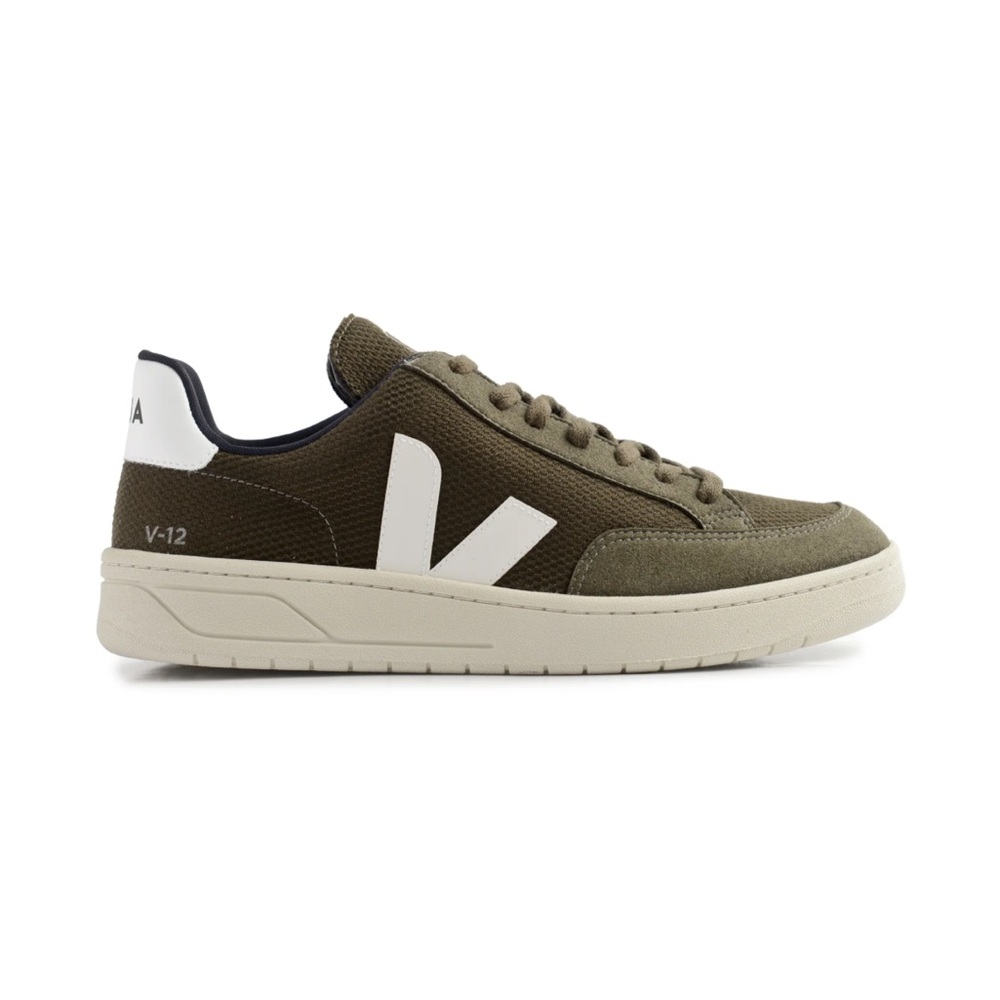 Women’s Green Veja V-12 B-MESH SNEAKERS